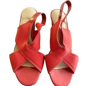 Dana Buchman Red Slingback Sandals – Size 7 🔴✨